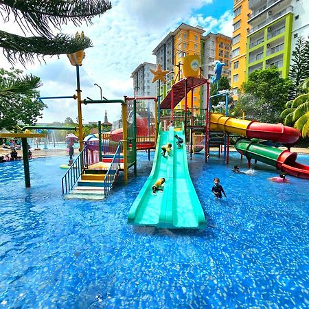 Melaka By Lg Water Themepark & Resort Melaka By Ggm Malacca מראה חיצוני תמונה